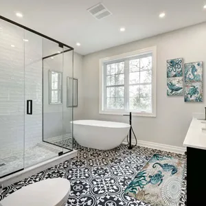 Water is a key element at the beach, and it’s also what defines the shower area in your bathroom. 