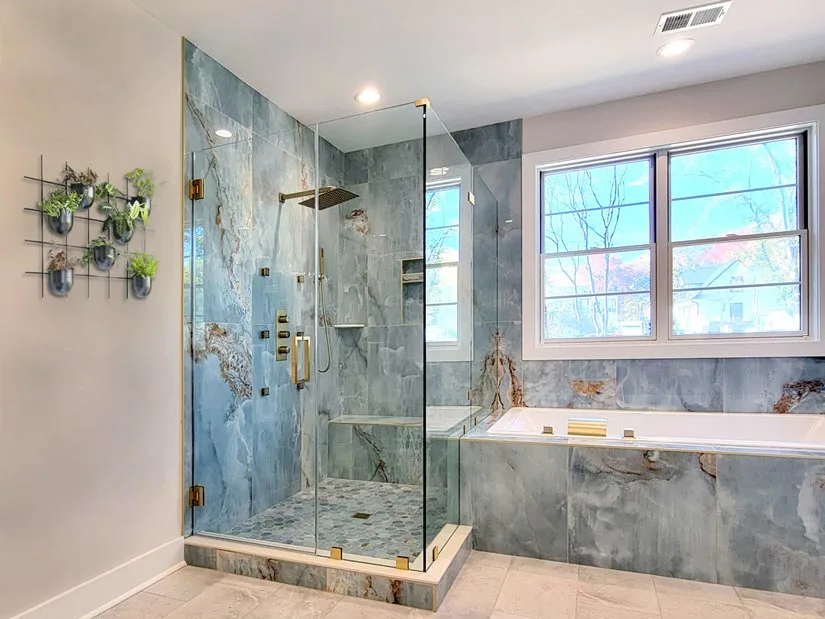 a custom frameless shower can be tailored to your needs and design preferences.