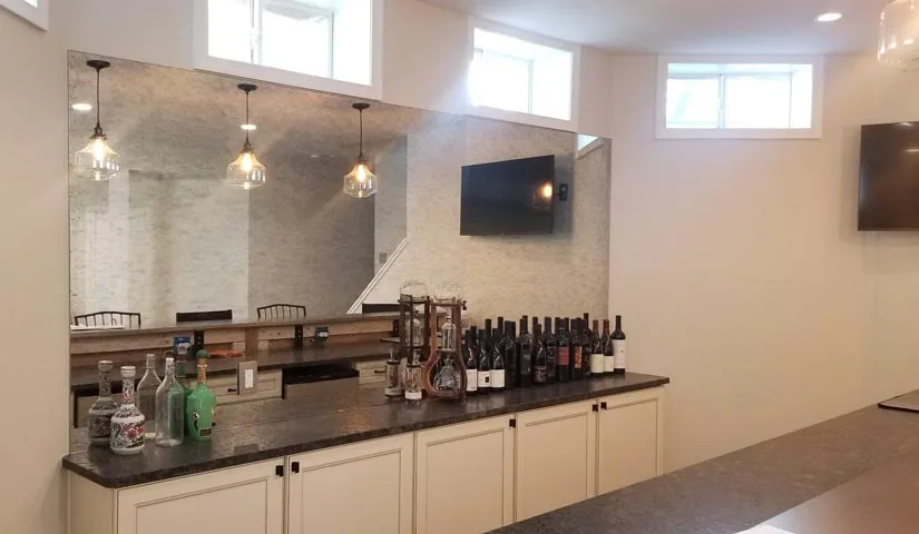 Mirror wall behind bar